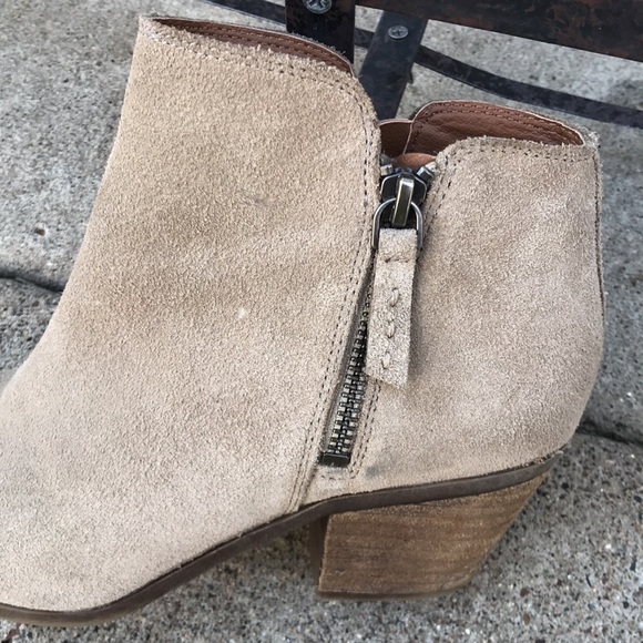 🍄 Frye & Co Ash Suede Ankle Bootie - Picture 5 of 14